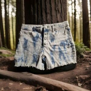Vintage 90s Jordache Women's 28 Waist Tie Dye Denim Snap Shorts‎